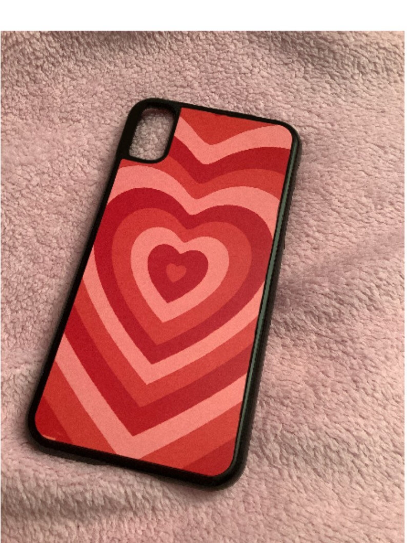 Heart pattern phone case Etsy