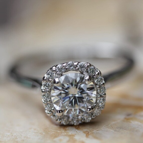 Amber Heard Engagement Ring 1.6ct Round Cut Moissanite Halo Etsy
