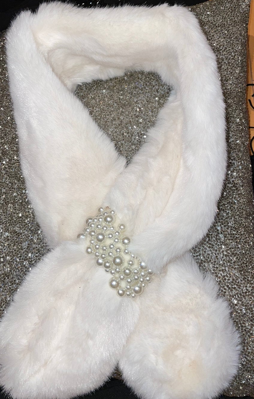 Worsted Wool Scarf with Swarovski Crystals – Brow