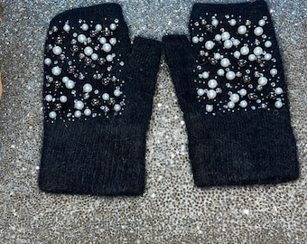 Black Gloves with Swarovski and Pearls