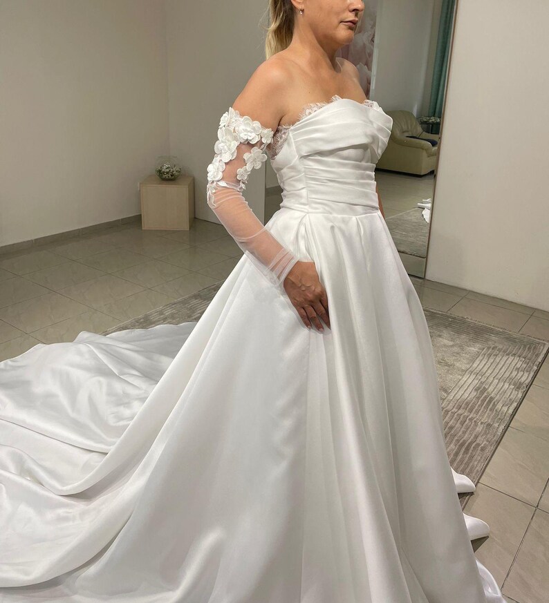 Detachable Bridal Sleeves: Handmade Tulle Bicep Sleeves with 3D Flowers image 5