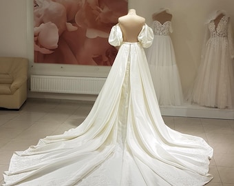 Handgefertigter Abnehmbarer Satin/Mikado Überrock für die Braut mit Spitzendetail