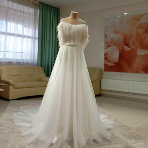 Pearl Tulle Wedding Overskirt: Bridal Train Skirt