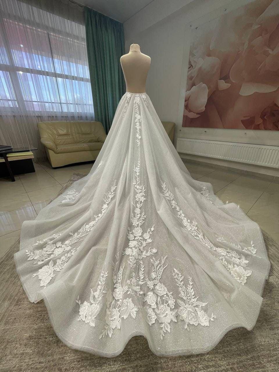 Handmade Glitter Tulle Overskirt: Detachable Floral Lace Wedding Train