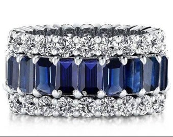 Anello di eternità Baguette, anello impilabile di pietre preziose, anello di dichiarazione verde smeraldo / zaffiro blu, regalo unico per gioielli per la festa della mamma / il suo compleanno