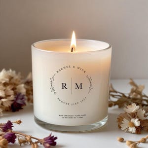 Wedding Gift Scented Candle, Unique Personalised Wedding Gift for Couple, Personalised Pure Essential Oil Candle, Bride Gift