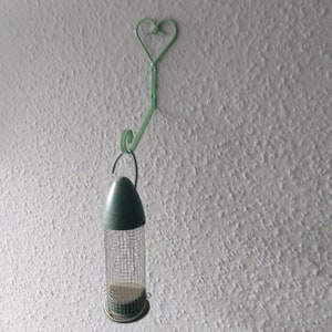 5 supporti a forma di cuore da 7 pollici per cestini sospesi, mangiatoie per uccelli, lanterne o campanelli a vento. Nuovi, colore verde chiaro.