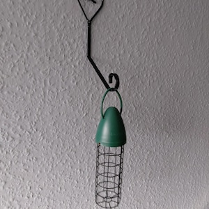 2x Heart 7&quot; Hanging Basket, Bird Feeder, Lantern or Wind Chime Brackets. New in Black.