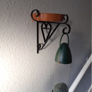 A 9 1/2&quot; Heart Hanging Basket / Bird Feeder / Bird Bath Wall Mounted Bracket.