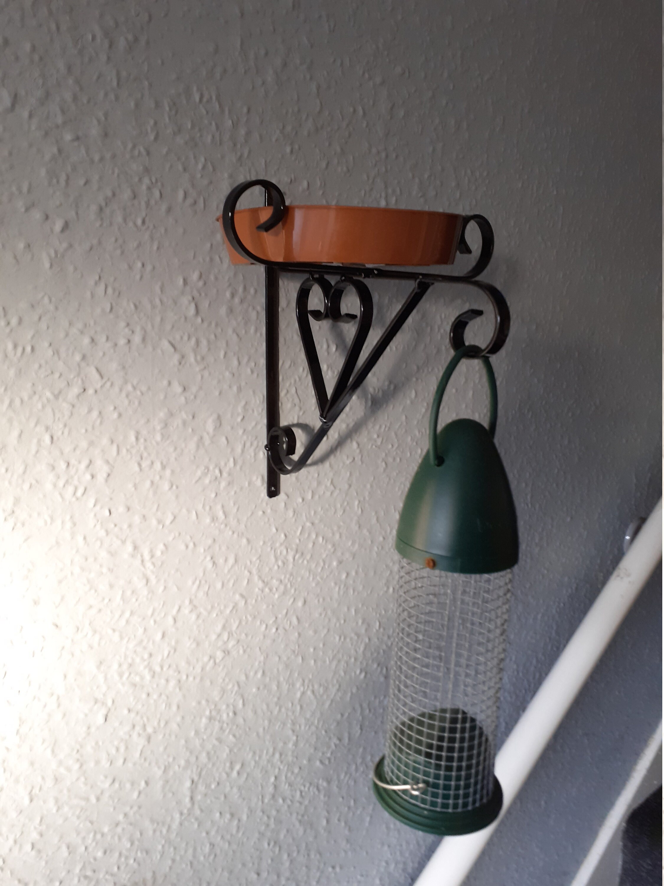 A 9 1/2 Heart Hanging Basket / Bird Feeder / Bird Bath Etsy UK