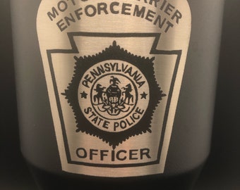 PA Policía Estatal MCEO Tumbler, Police Tumbler, Pa State Police Motor Carrier Enforcement Officer Tumbler, Ozarc Trail colores personalizados