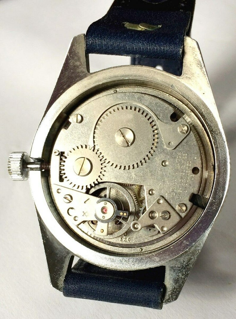 Lucerne de Luxe World Timer Dial Vintage Watch - Blue Dial - Swiss Made 1970's - In excellent condition image 7