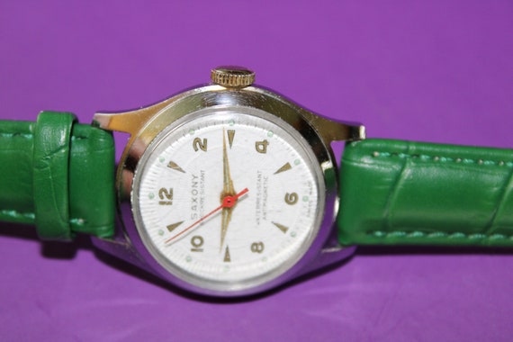 Sharp Saxony Vintage Watch - Swiss Made - in Grea… - image 3