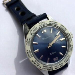 Lucerne de Luxe World Timer Dial Vintage Watch - Blue Dial - Swiss Made 1970's - In excellent condition image 5