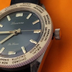 Lucerne de Luxe World Timer Dial Vintage Watch - Blue Dial - Swiss Made 1970's - In excellent condition image 2