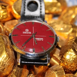 Amazing Condition - Mortima De Luxe Vintage Watch - Awesome Sharp Red Dial - All Original - 1960&#39;s