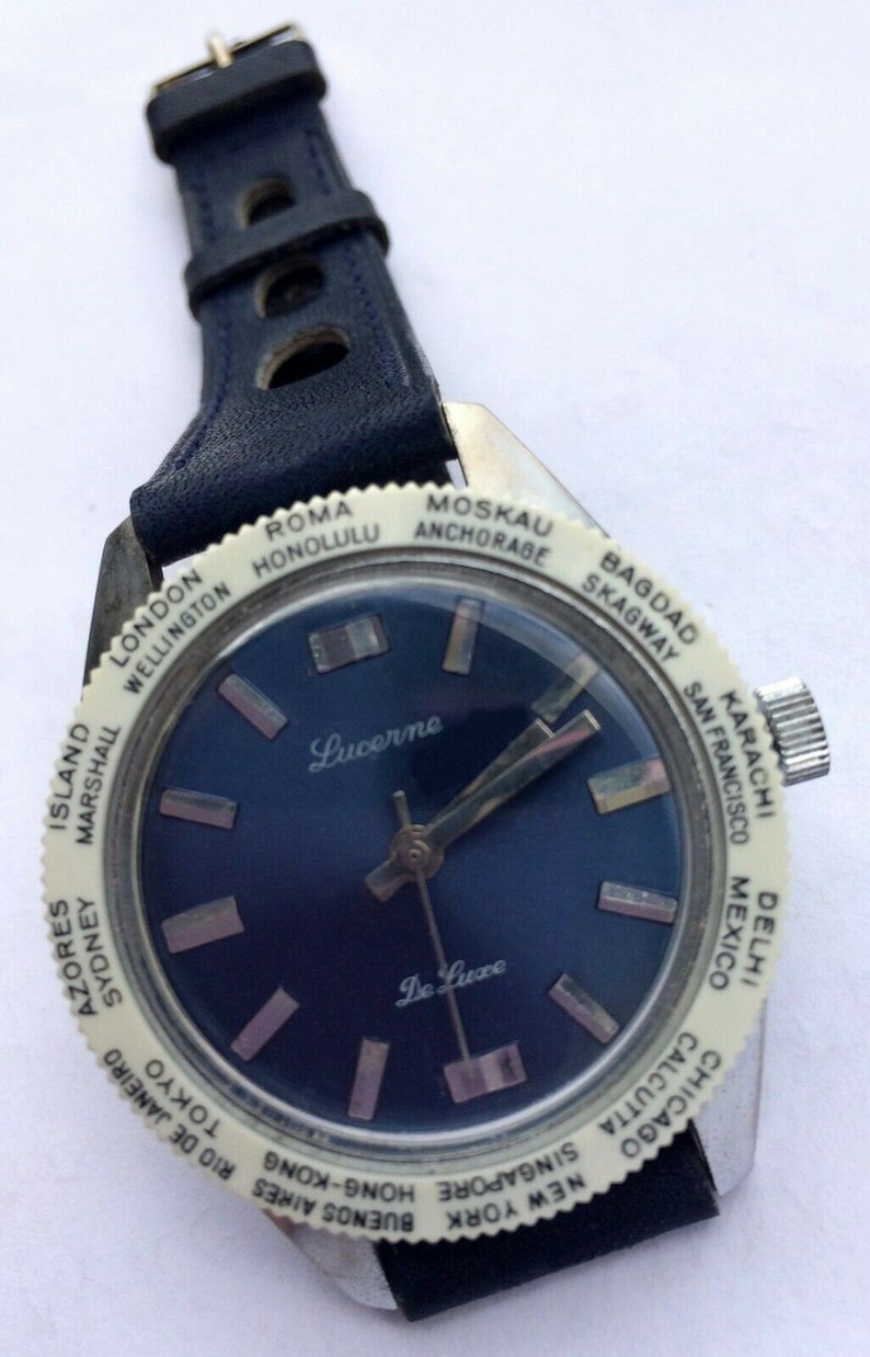 Lucerne de Luxe World Timer Dial Vintage Watch - Blue Dial - Swiss Made 1970's - In excellent condition image 6