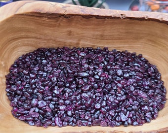 Garnet Chips - Crystal Stones Crystal pieces - crystals - pocket crystals - crystals to carry - small gifts