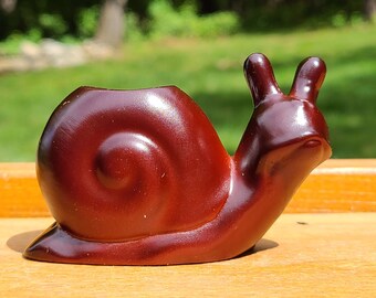 Snail Sphere Stand