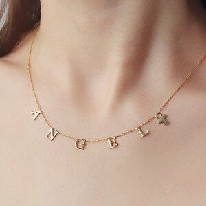 Collar de letras personalizado, collar de nueva mamá, collar de madre, regalo de Navidad para mujer, regalo del día de la madre İdea
