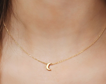 Elegant Moon Necklace, Elegant Moon Necklace, Women's Jewelry, Celestial Jewelry, Minimalist Jewelry, Gift For Her,Mother's Day Gift