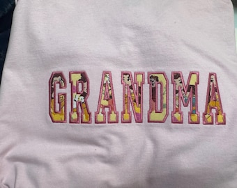 Grandma Embroidered Shirt, Choose Your Print Applique Sweatshirt, Nana Mimi Gigi Shirt, Custom Grandma Gift, Embroidered Crewneck