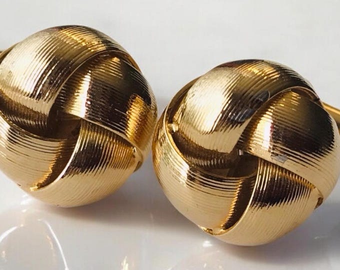 Timeless Design Vintage Cuff Links, Gold Tone Four Band Forever Knots, Luck in Love Classic Style, Formalwear Tuxedo Shirt Retro Accessory