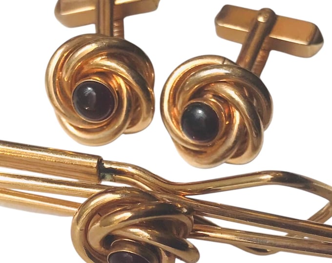 Swank Classic Cufflinks and Tie Bar, Mid Century Modern GoldTone Red Stone Cufflink Set, Forever Knot Design Original Box