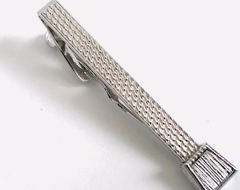 Smart Swank Vintage Tie Clip, Silvertone Herringbone Slim Tie Clip, MidCentury Menswear, Retro Classic Retro Prom, Traditional Wedding Groom