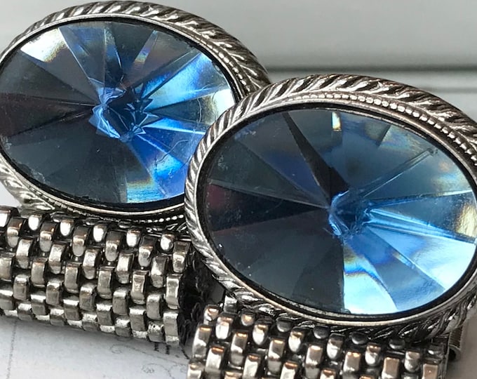 Crater Lake Blue on Silvertone Vintage Cufflinks, Oval Shape with Wrap Mesh Chain, Fabulous Retro Attire and Retro Gift