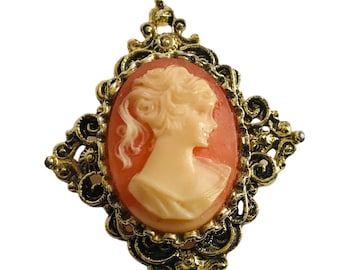 Charming Vintage Brooch, Faux Cameo Brooch, Gold-tone Frame, Traditional Neoclassical Lady Profile in Relief, Beautiful Retro Accent or Gift
