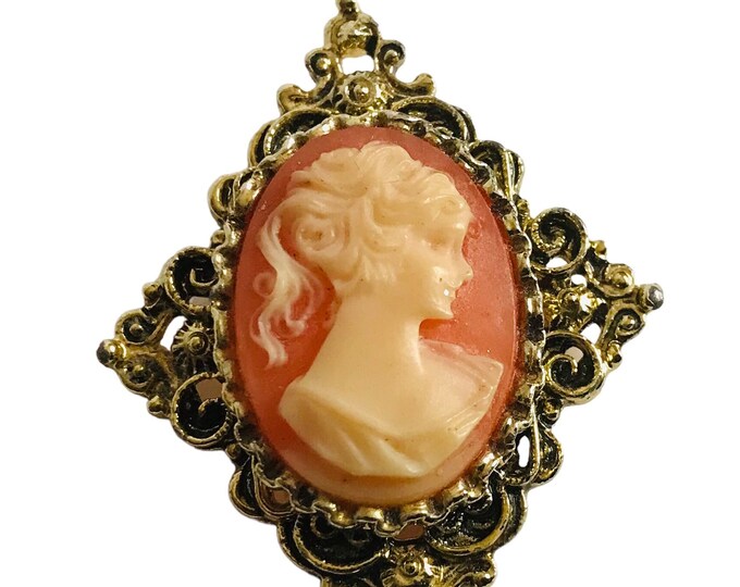 Charming Vintage Brooch, Faux Cameo Brooch, Gold-tone Frame, Traditional Neoclassical Lady Profile in Relief, Beautiful Retro Accent or Gift
