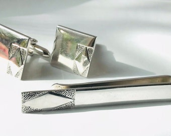 Silver-tone Cuff Link Tie Bar Set Mid Century Modern Geometric Design by Swank