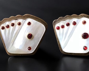 Vegas Winning Hand, Retro Mother of Pearl Vintage Cuff Links Playing Card Hand, Aces Diamonds or Hearts, White and Red Card Face in Goldtone