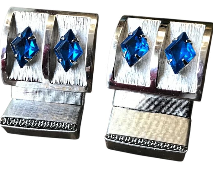 Rare Vintage Mod Fashion Style Cuff Links, Handsome Silver Tone Wrap Chain, Rectangular Face Clear Multifaceted Blue Diamond Shape Stones