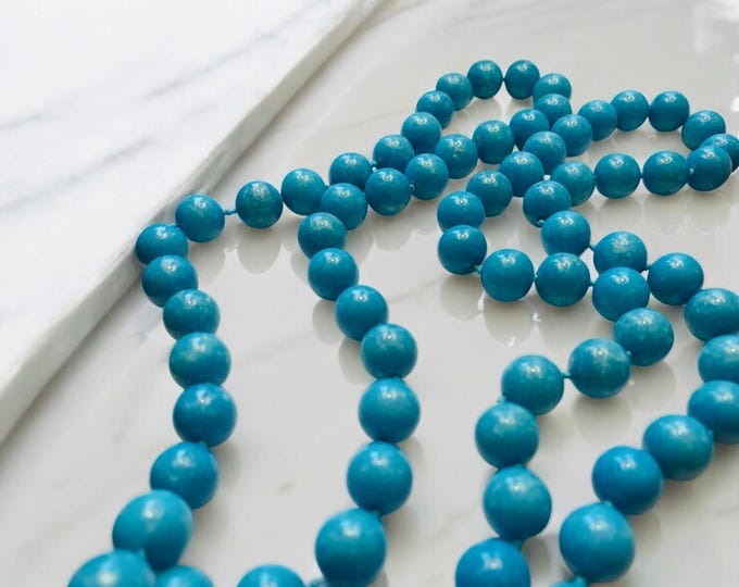 Vintage Imperial Jasper Beaded Necklace, Uniform Knotted Beads, Natural Stone, Aqua Cyan Blue, Elegant Teal Necklace