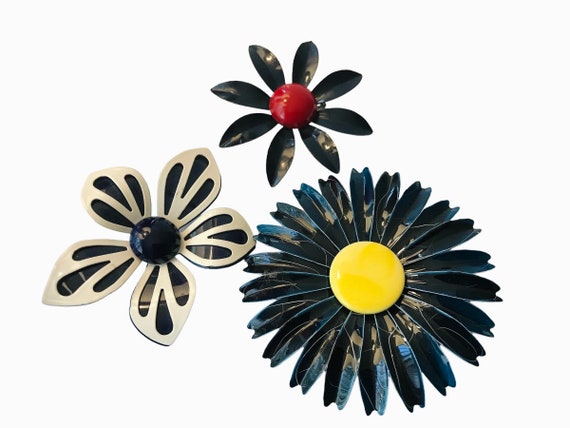 Vintage Metal Flower Pins, Three Enameled Colorfu… - image 1