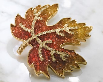 Vintage Autumn Lapel Leaf Pin, Harvest Gold Toasty Spice Color Crystals Clear Crystal Leaf Veins, Gold-tone Mounting, Secure Safety Clasp