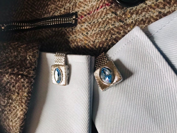 Vintage Cuff Links, Artic Blue Glass Cat Eye Ston… - image 8