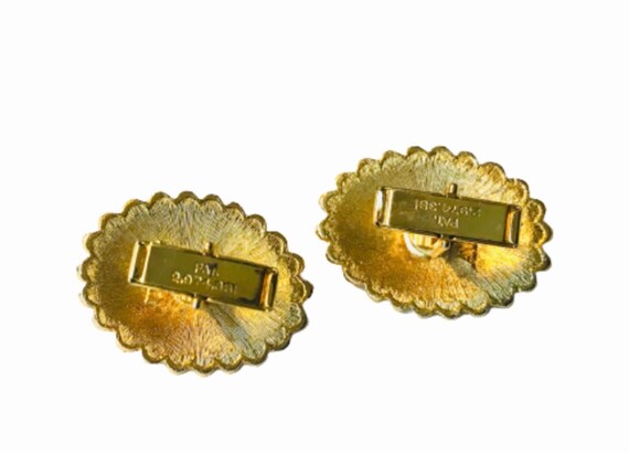 Large Vintage 70s Gold-tone Floral Cufflinks Cuff… - image 3