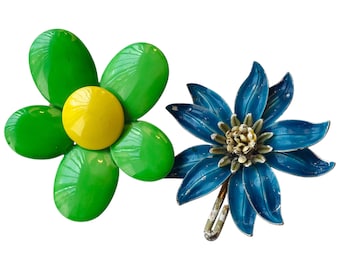 Lovely Vintage Metal Floral Daisy Brooch Pins, Blue Green Flower Pin, Yellow Green Cheerful Pin, Embellish Hat or Lapel, Mid Century Jewelry