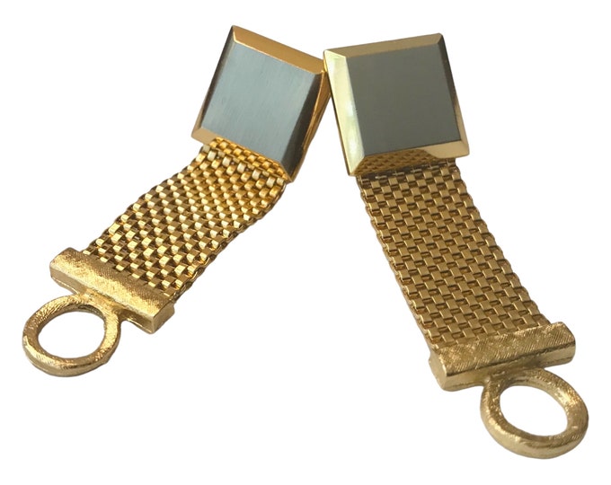 Duo-toned Vintage Wrap Cufflinks, Tight Mesh Chain Weave, Square Cuff Link Silver-tone Face Gold-tone Frame and Chain, Standout Formalwear