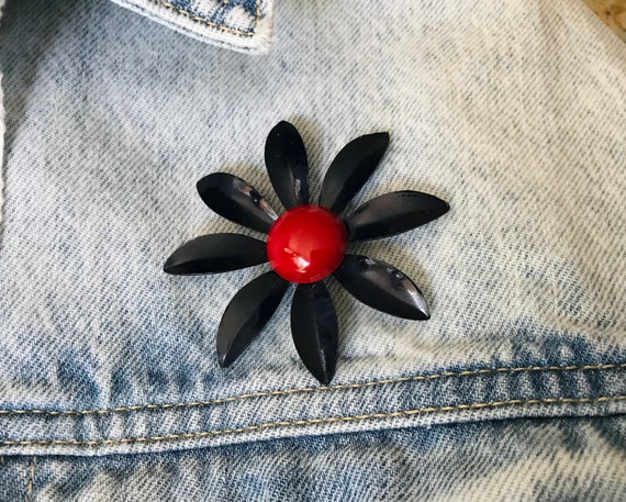 Vintage Metal Flower Pins, Three Enameled Colorfu… - image 5