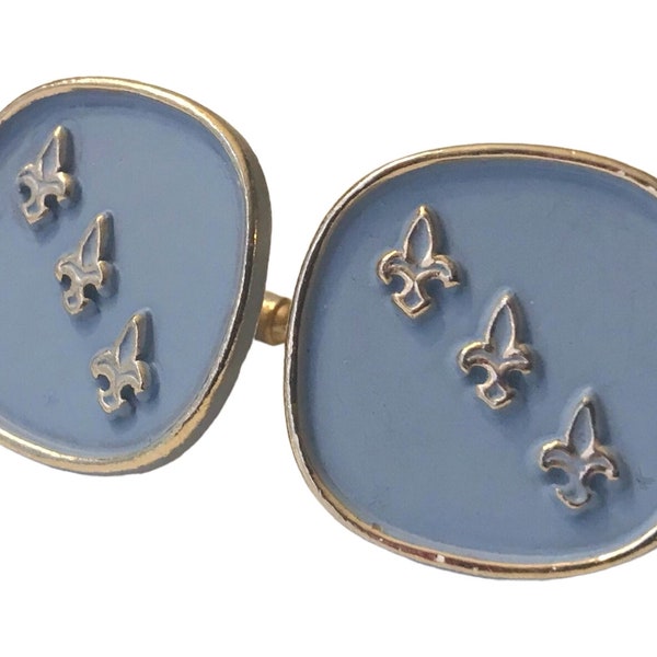 Tres Retro Matte French Blue Vintage Cuff Links, Louis XIV 3 Raised French Royal Crest Fleur De Lis, Square Gold-tone, Mid Century Modern,