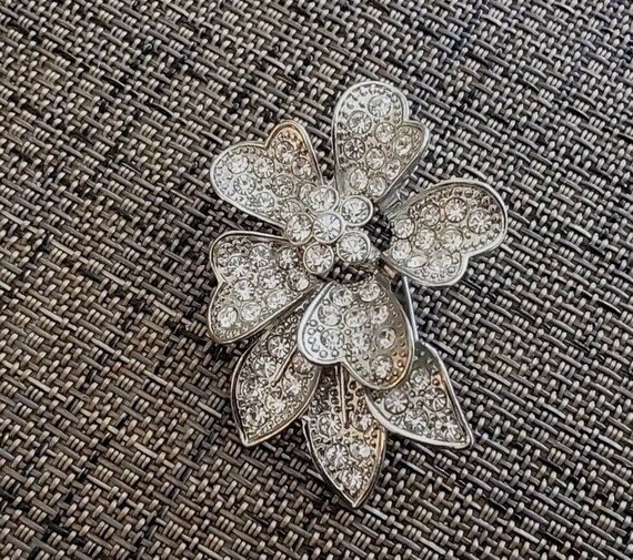 Vintage Floral Brooch Pin, Something Old Somethin… - image 3