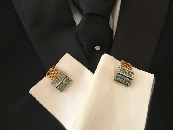 Gorgeous Vintage Cufflink Tie Pin Set Royal Court… - image 5