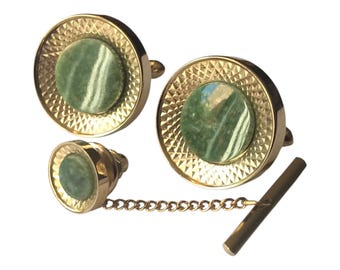 Touch of Class Retro Jade Gold-tone Round Cufflink Tie Pin Set, By Swank for Hastings Department Store San Francisco, Original Box