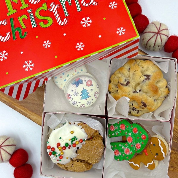 Christmas Treat Box, NY Style Cookies, Christmas Cookies, Royalicing Cookies, Christmas Party, Gingerbread Cookies, Christmas Tree Cookies.