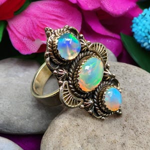 Sterling Silber äthiopischer Opalring, einstellbarer handgemachter Edelsteinring, Oktober Birthstone Schmuck