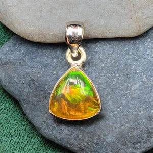 Dainty Ethiopian Welo Opal  925 Sterling Silver Pendant Necklace Layering Jewellery Gift Natural Opal Necklace